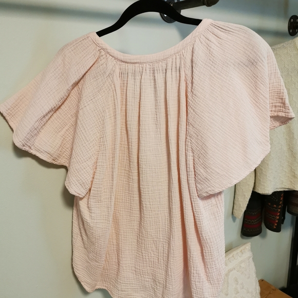 Women's Pink Button-Front Top - Picture 4 of 5